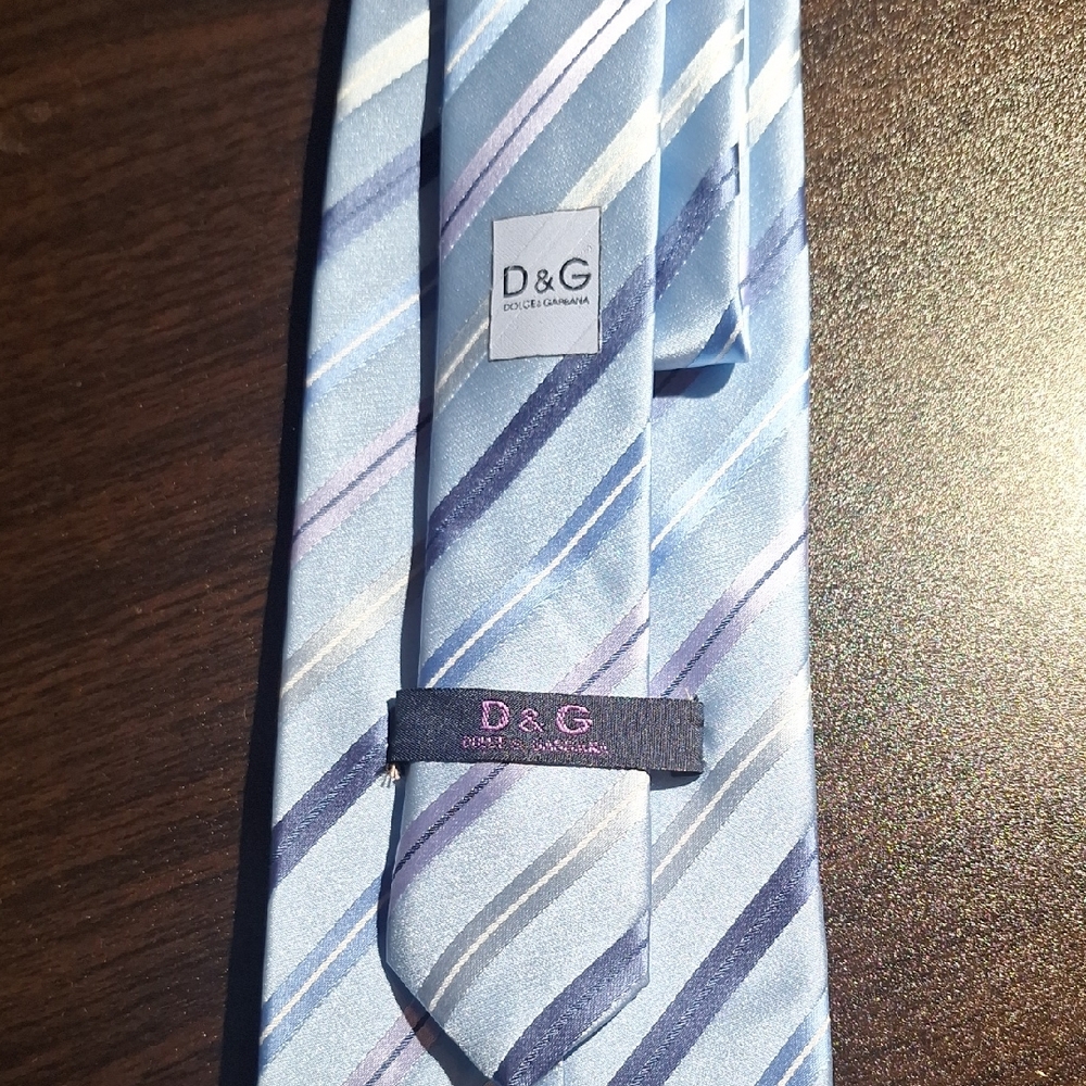 D&G Light Blue and Navy Striped Tie